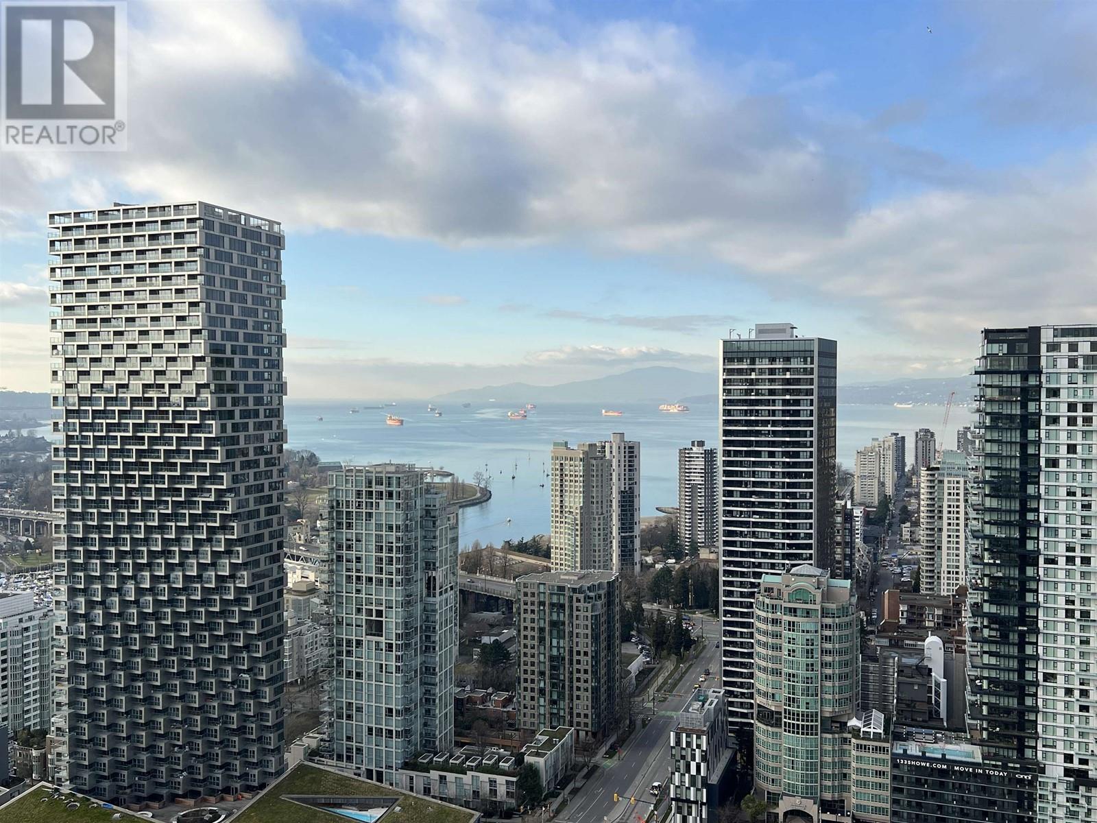 4502 1372 Seymour Street, Vancouver, British Columbia  V6B 0L1 - Photo 1 - R2960545