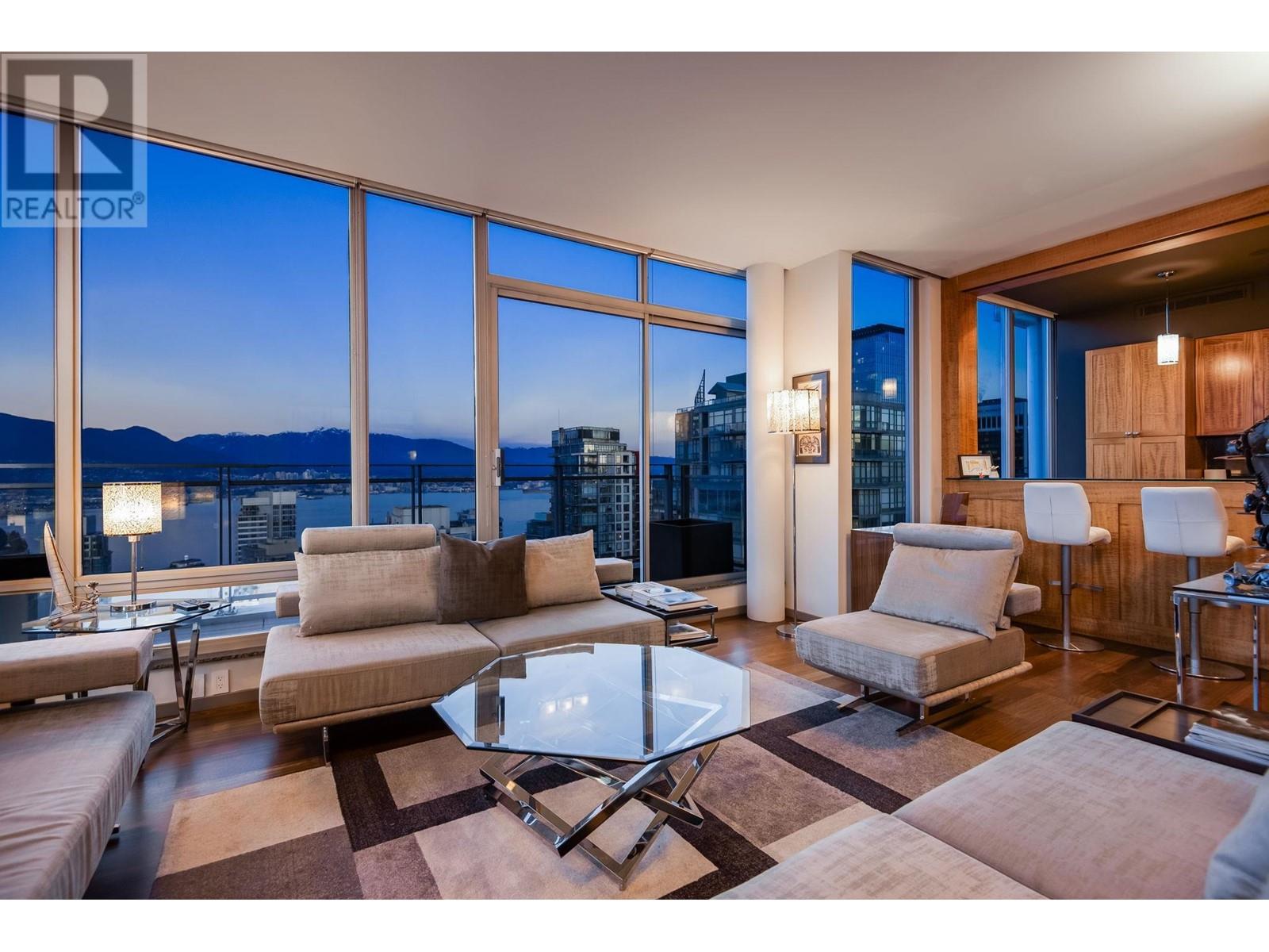 Ph5 1288 W Georgia Street, Vancouver, British Columbia  V6E 4R3 - Photo 1 - R2960824