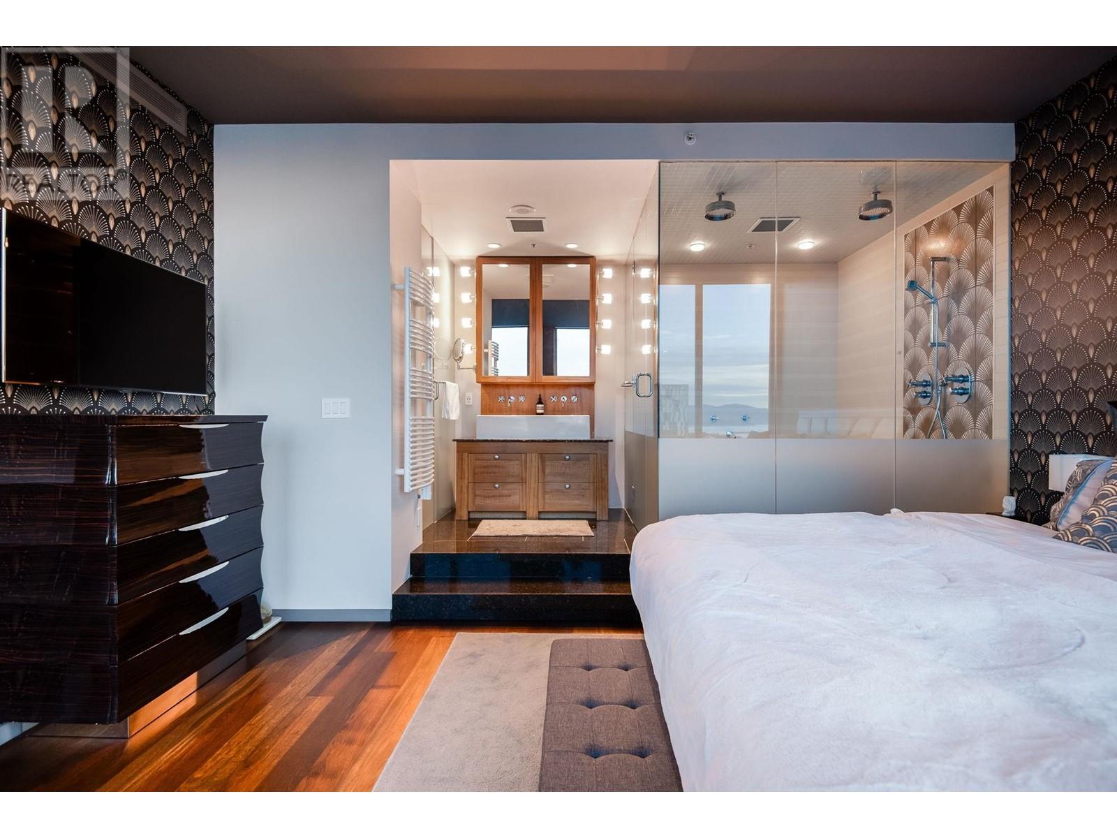 Ph5 1288 W Georgia Street, Vancouver, British Columbia  V6E 4R3 - Photo 8 - R2960824