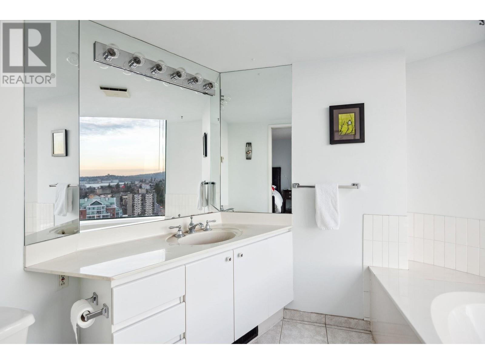2401 120 W 2nd Street, North Vancouver, British Columbia  V7M 1C3 - Photo 14 - R2960831