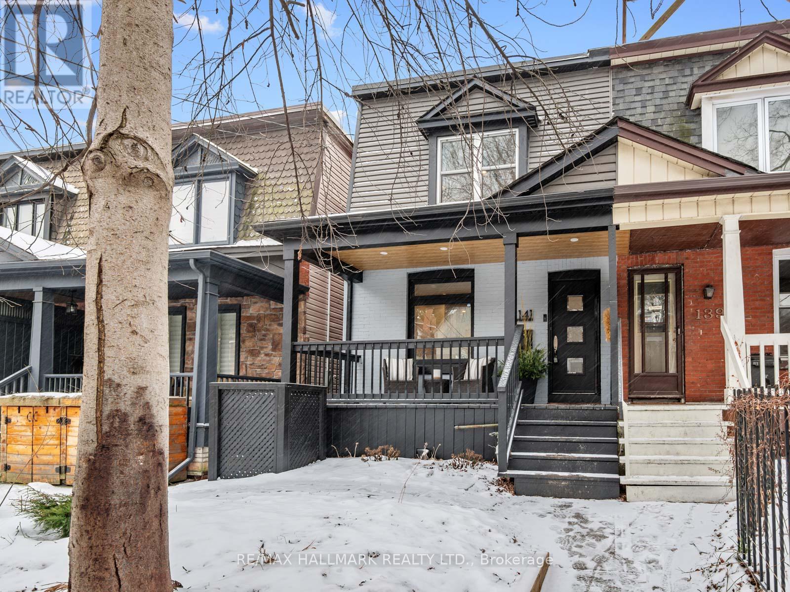 141 Riverdale Avenue, Toronto (North Riverdale), Ontario  M4K 1C2 - Photo 1 - E11943491