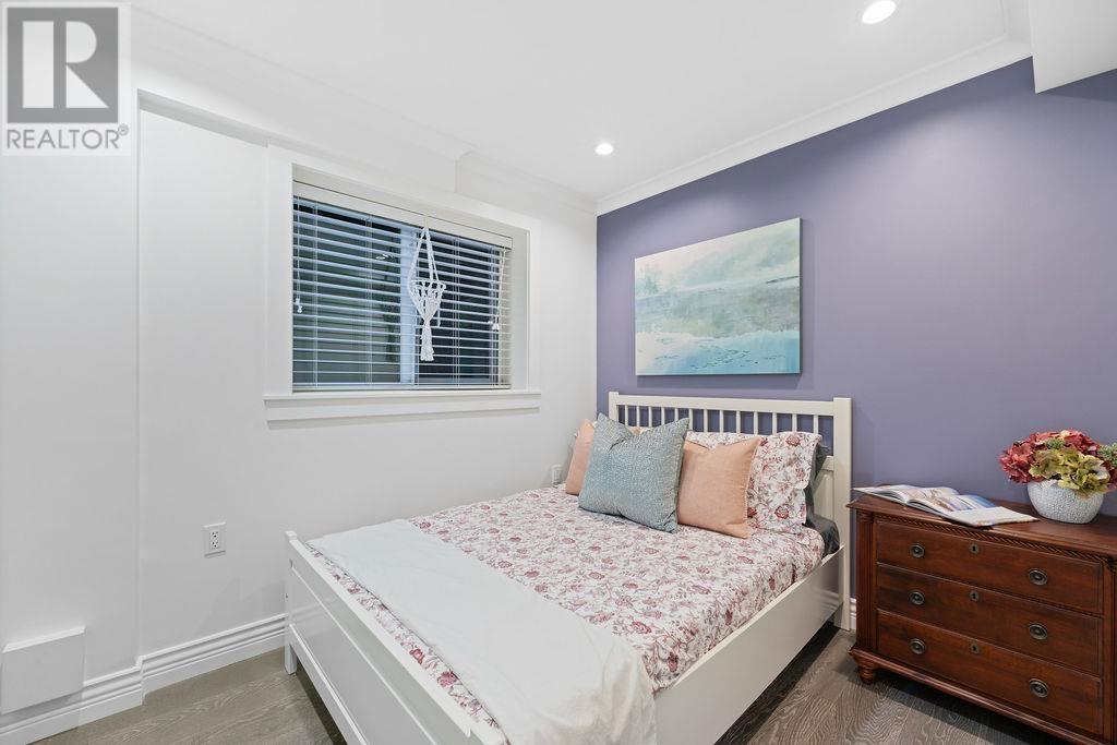 312 E 5th Street, North Vancouver, British Columbia  V7L 1L9 - Photo 38 - R2956191