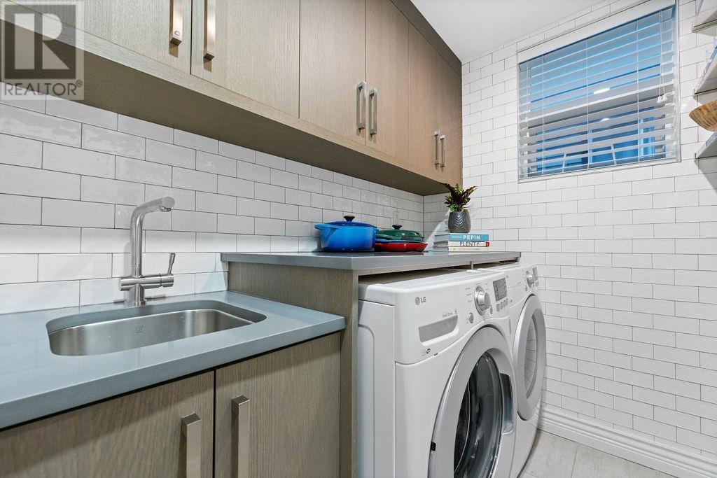 312 E 5th Street, North Vancouver, British Columbia  V7L 1L9 - Photo 33 - R2956191