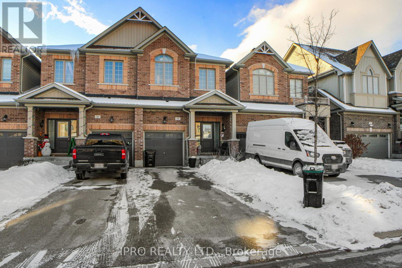 Property at 48 HOARD AVENUE N image 2