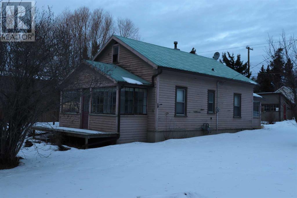 Property at 4702 4 Avenue image 3