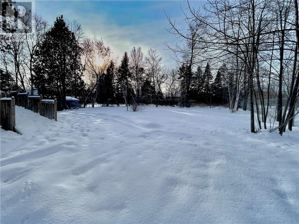 Property at 1081 Attlee Avenue image 4