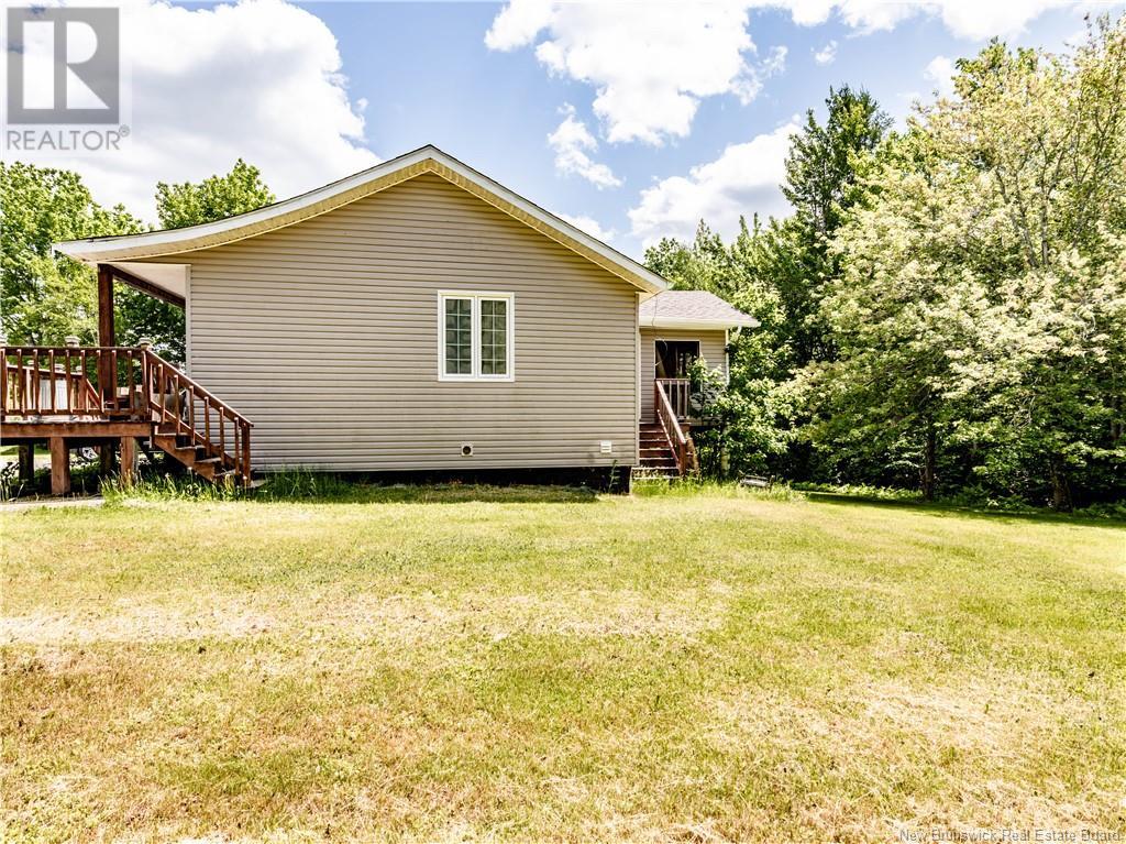 41 Comeau, Saint-Louis-De-Kent, New Brunswick  E4X 1R3 - Photo 7 - NB111829