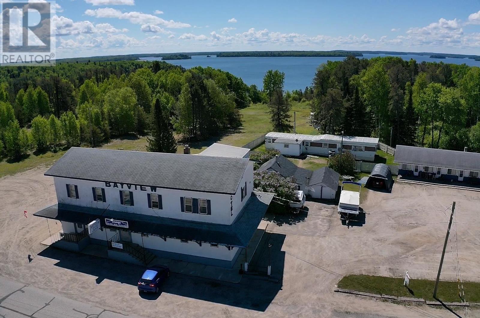 35 Spruce Ave, Vermilion Bay, Ontario  P0V 2V0 - Photo 1 - TB242194