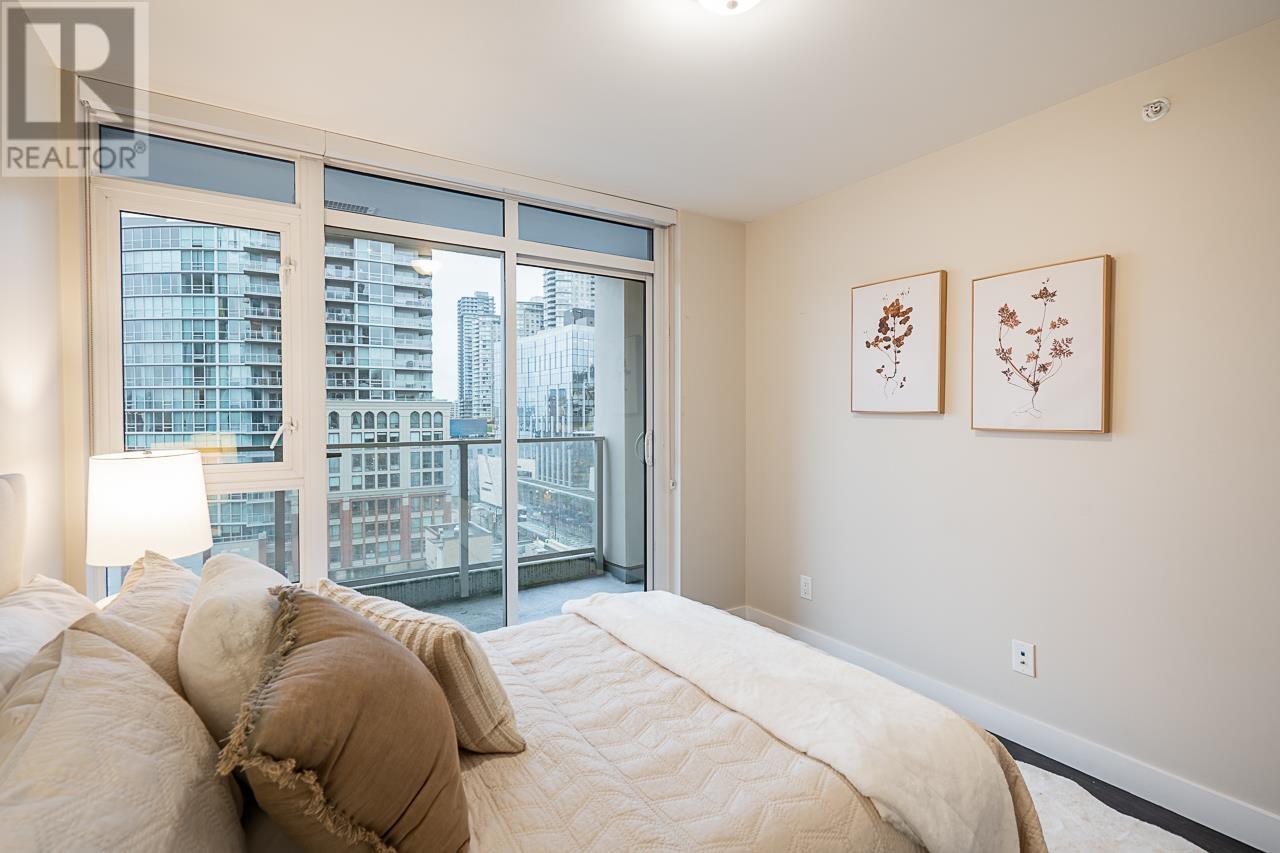 901 668 COLUMBIA STREET