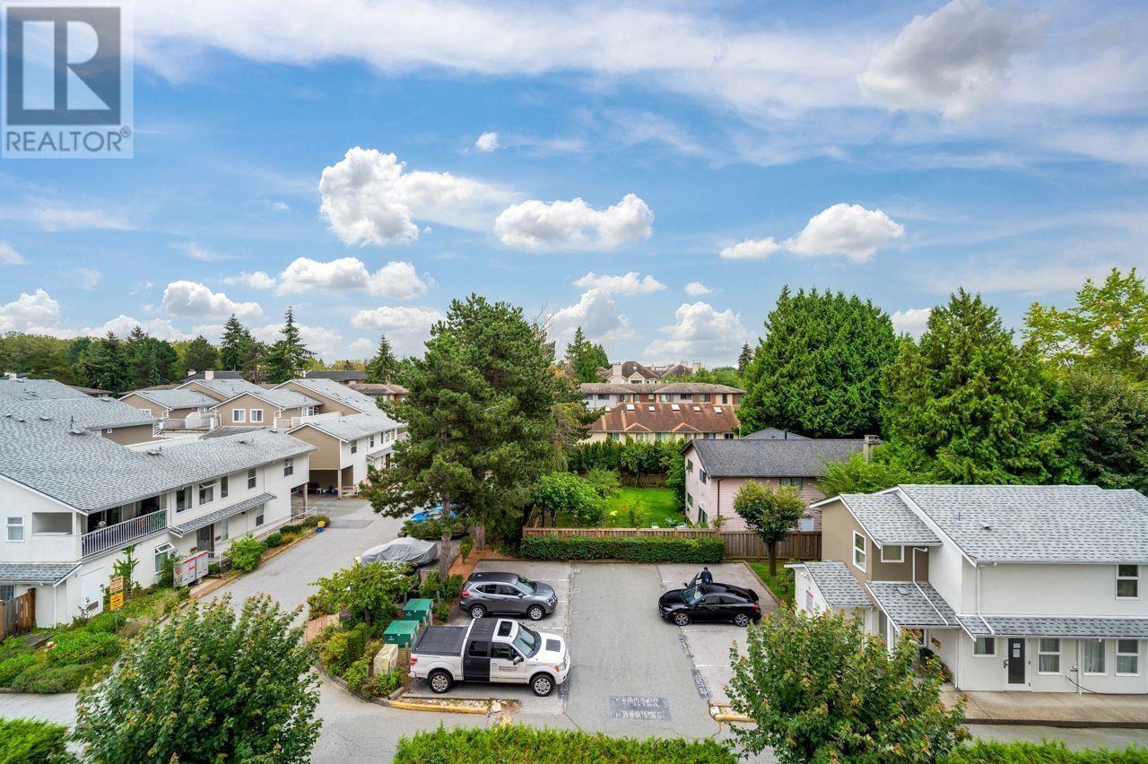 Listing Picture 10 of 10 : 402 7100 GILBERT ROAD, Richmond / 烈治文 - 魯藝地產 Yvonne Lu Group - MLS Medallion Club Member