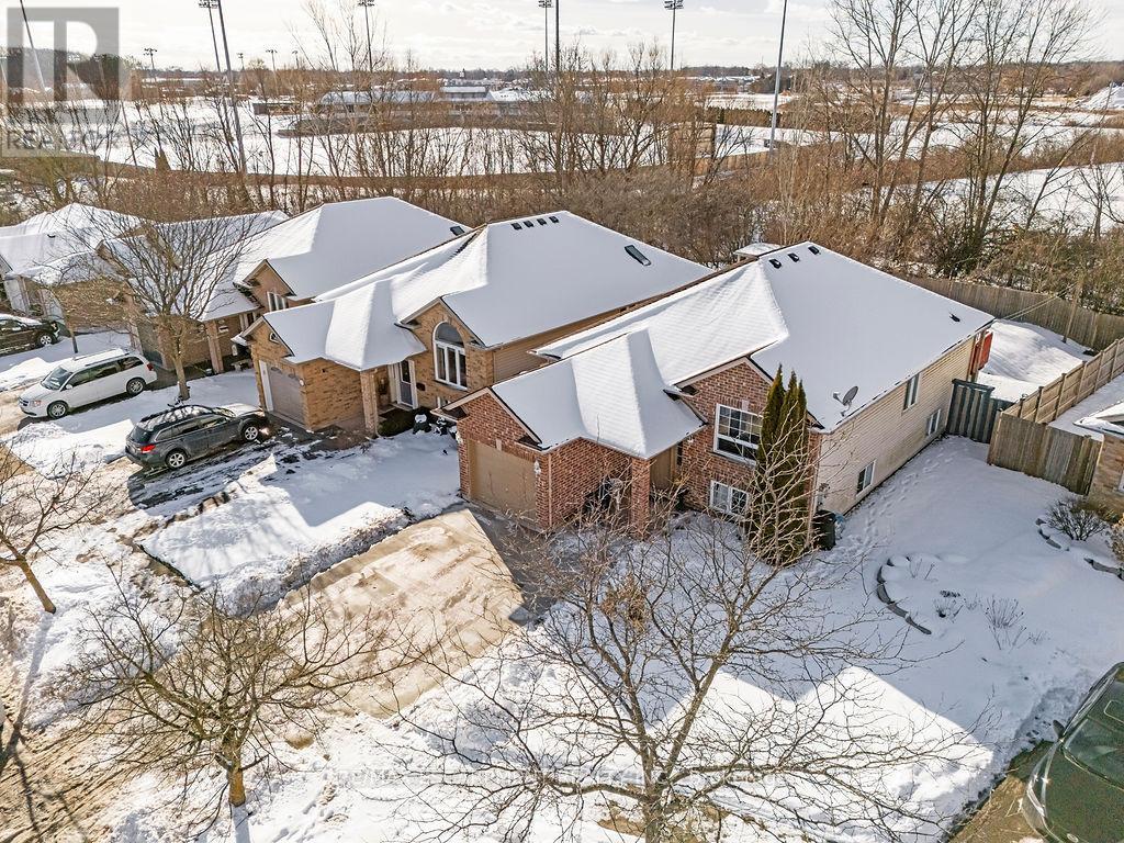 291 St Lawrence Drive, Welland, Ontario  L2C 7H7 - Photo 36 - X11943856