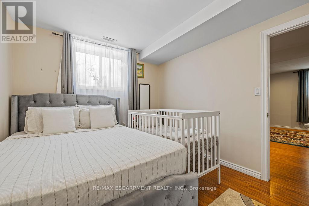 291 St Lawrence Drive, Welland, Ontario  L2C 7H7 - Photo 8 - X11943856