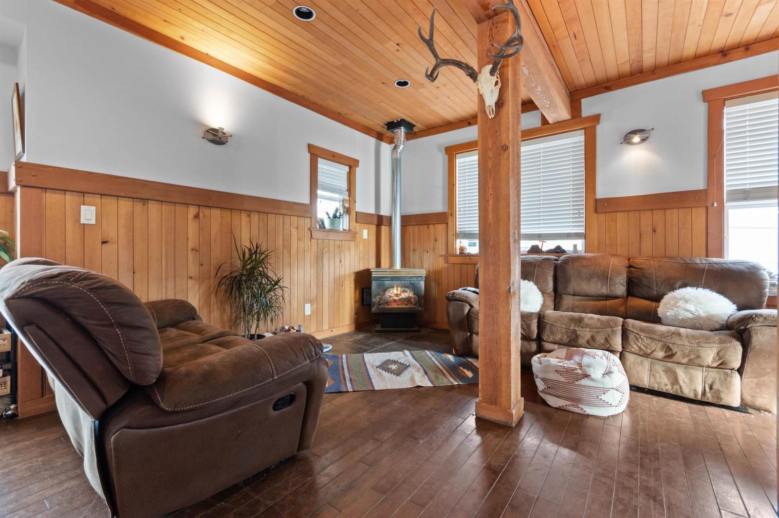 8971 Nowell Street, Chilliwack Downtown, Chilliwack, British Columbia V2P 4W9 - Photo 10 - R2960825