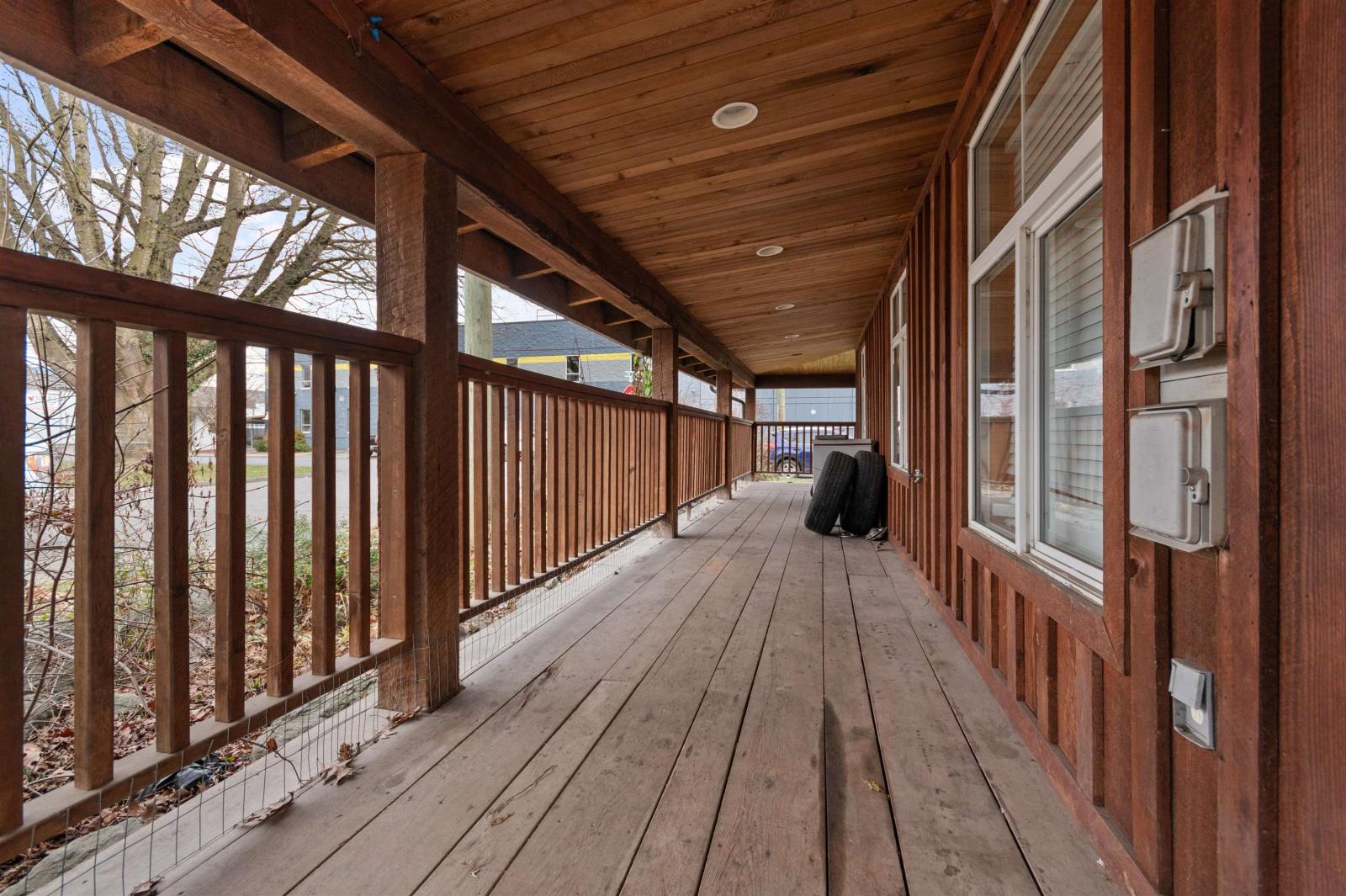 8971 Nowell Street, Chilliwack Downtown, Chilliwack, British Columbia V2P 4W9 - Photo 29 - R2960825