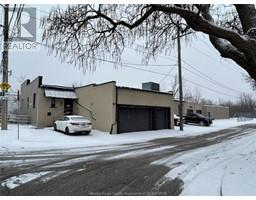 795 UNIVERSITY AVENUE West, Windsor, Ontario