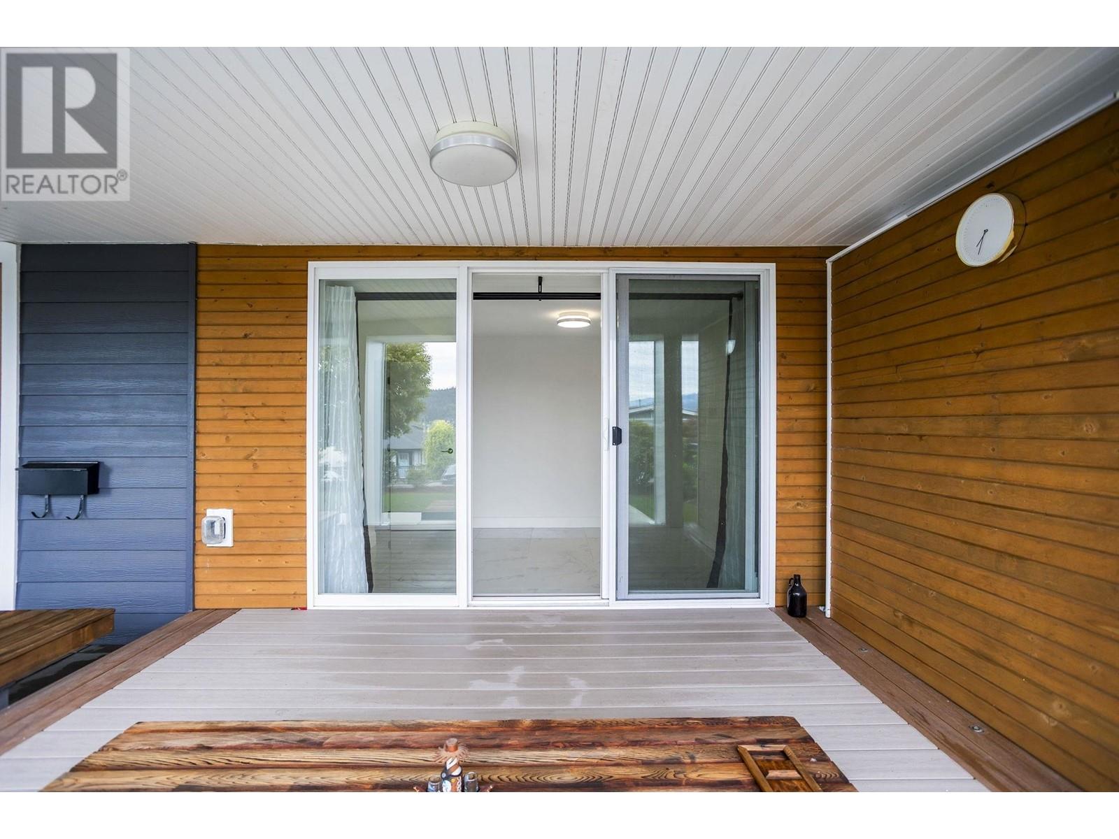 Listing Picture 5 of 40 : 51 N SEA AVENUE, Burnaby / 本拿比 - 魯藝地產 Yvonne Lu Group - MLS Medallion Club Member