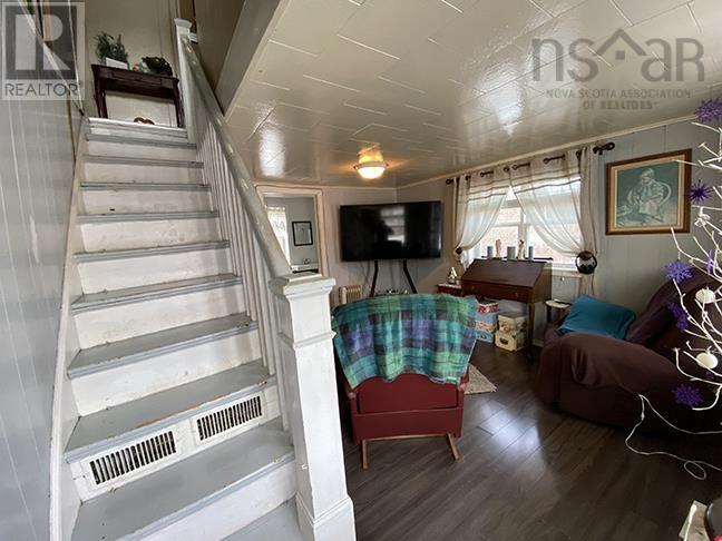 2289 Loch Lomond Road, Loch Lomond, Nova Scotia  B2E 1B9 - Photo 21 - 202501598