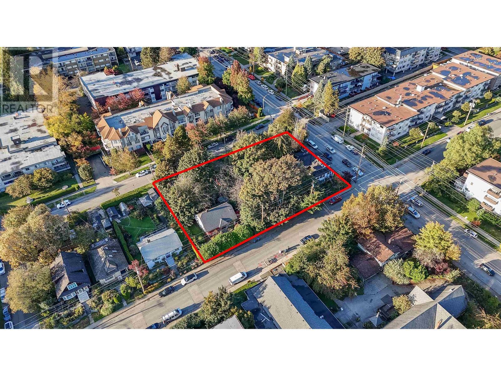 Property at 1011 FIFTH AVENUE image 5