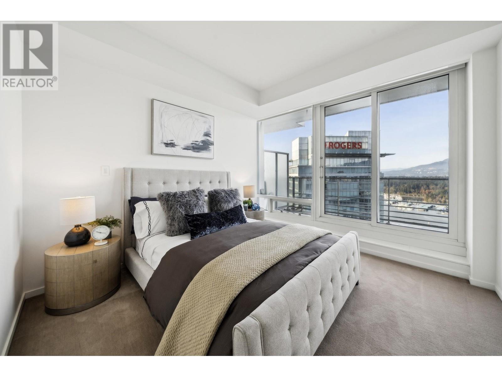 Listing Picture 36 of 40 : 4603 1011 W CORDOVA STREET, Vancouver / 溫哥華 - 魯藝地產 Yvonne Lu Group - MLS Medallion Club Member