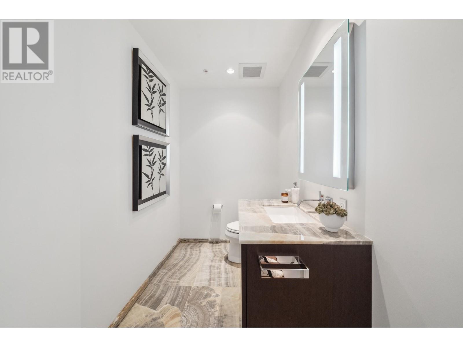 Listing Picture 40 of 40 : 4603 1011 W CORDOVA STREET, Vancouver / 溫哥華 - 魯藝地產 Yvonne Lu Group - MLS Medallion Club Member