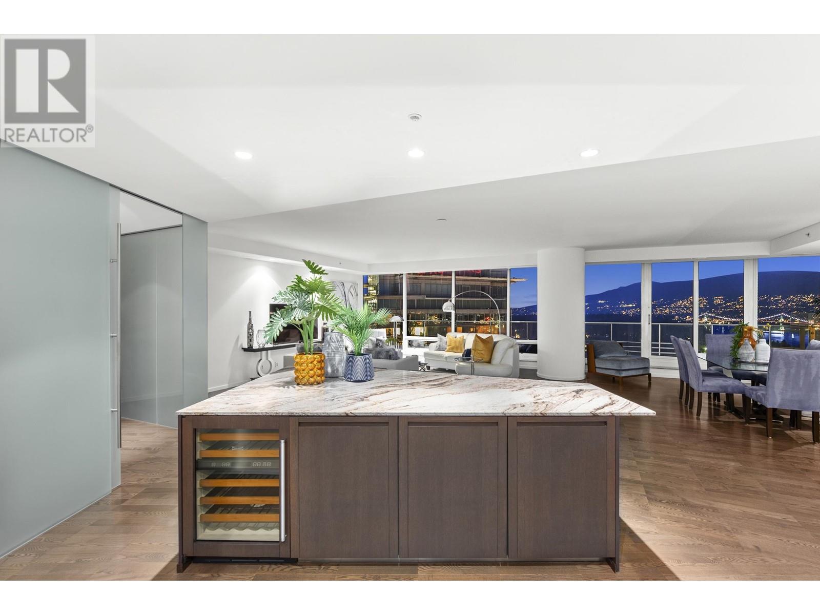 Listing Picture 7 of 40 : 4603 1011 W CORDOVA STREET, Vancouver / 溫哥華 - 魯藝地產 Yvonne Lu Group - MLS Medallion Club Member