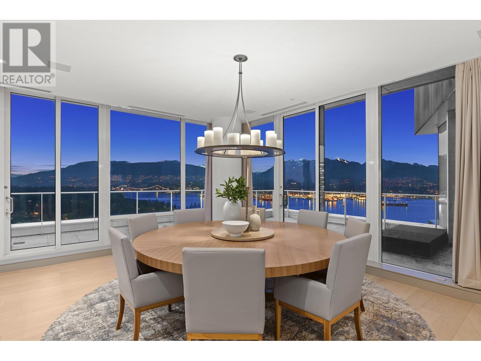 Listing Picture 16 of 40 : PH01 1011 W CORDOVA STREET, Vancouver / 溫哥華 - 魯藝地產 Yvonne Lu Group - MLS Medallion Club Member