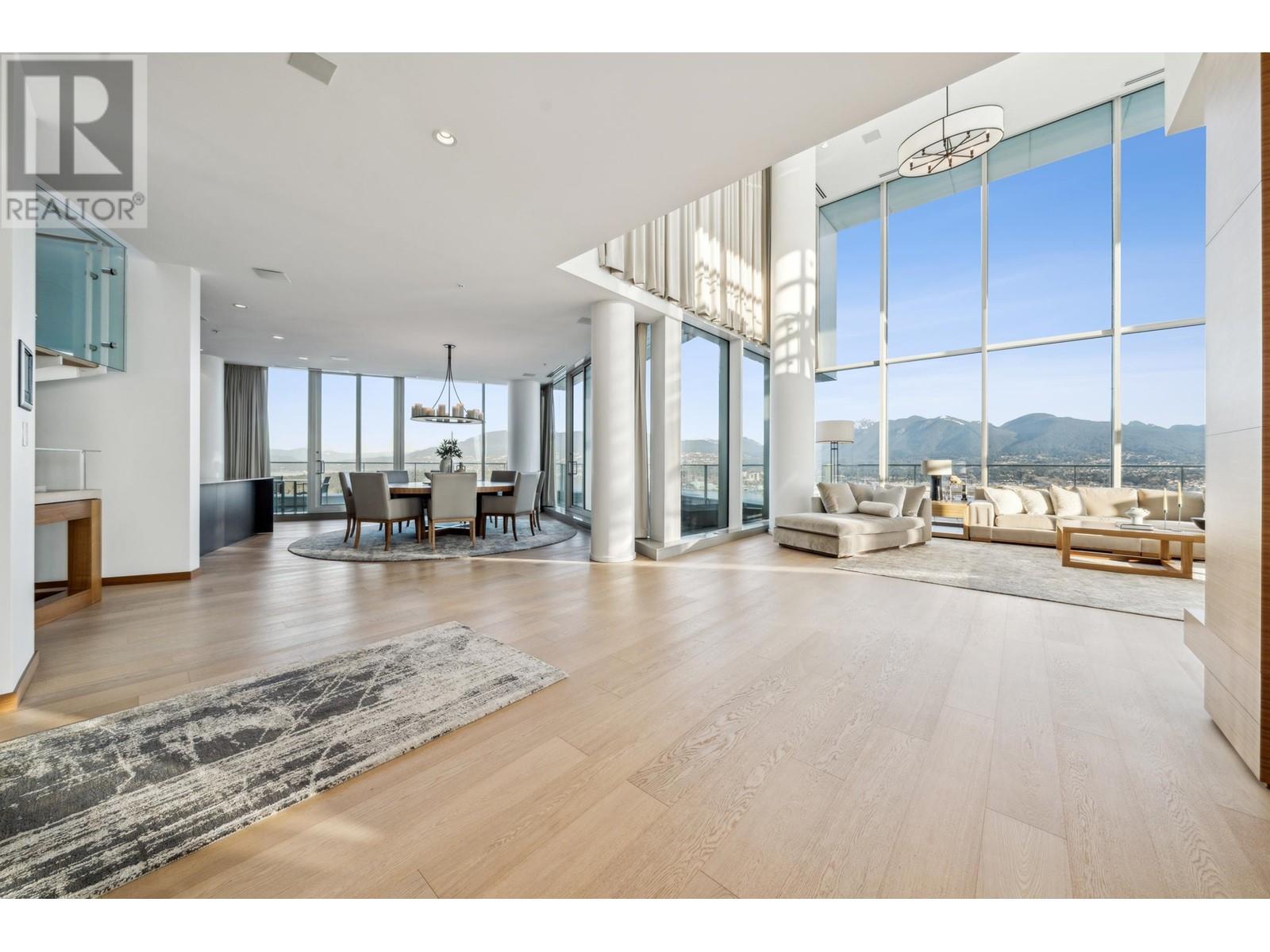 Listing Picture 31 of 40 : PH01 1011 W CORDOVA STREET, Vancouver / 溫哥華 - 魯藝地產 Yvonne Lu Group - MLS Medallion Club Member
