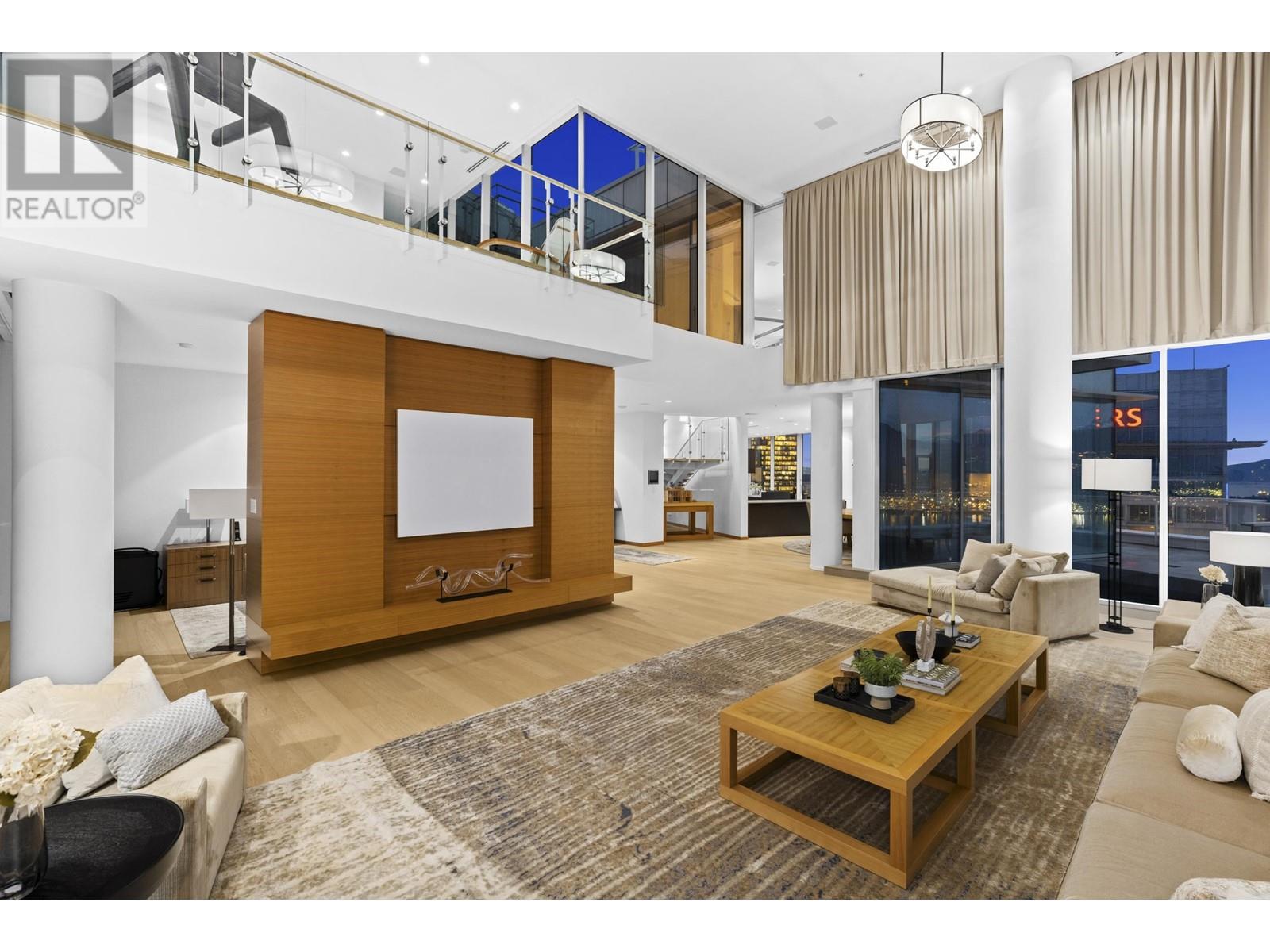 Listing Picture 9 of 40 : PH01 1011 W CORDOVA STREET, Vancouver / 溫哥華 - 魯藝地產 Yvonne Lu Group - MLS Medallion Club Member