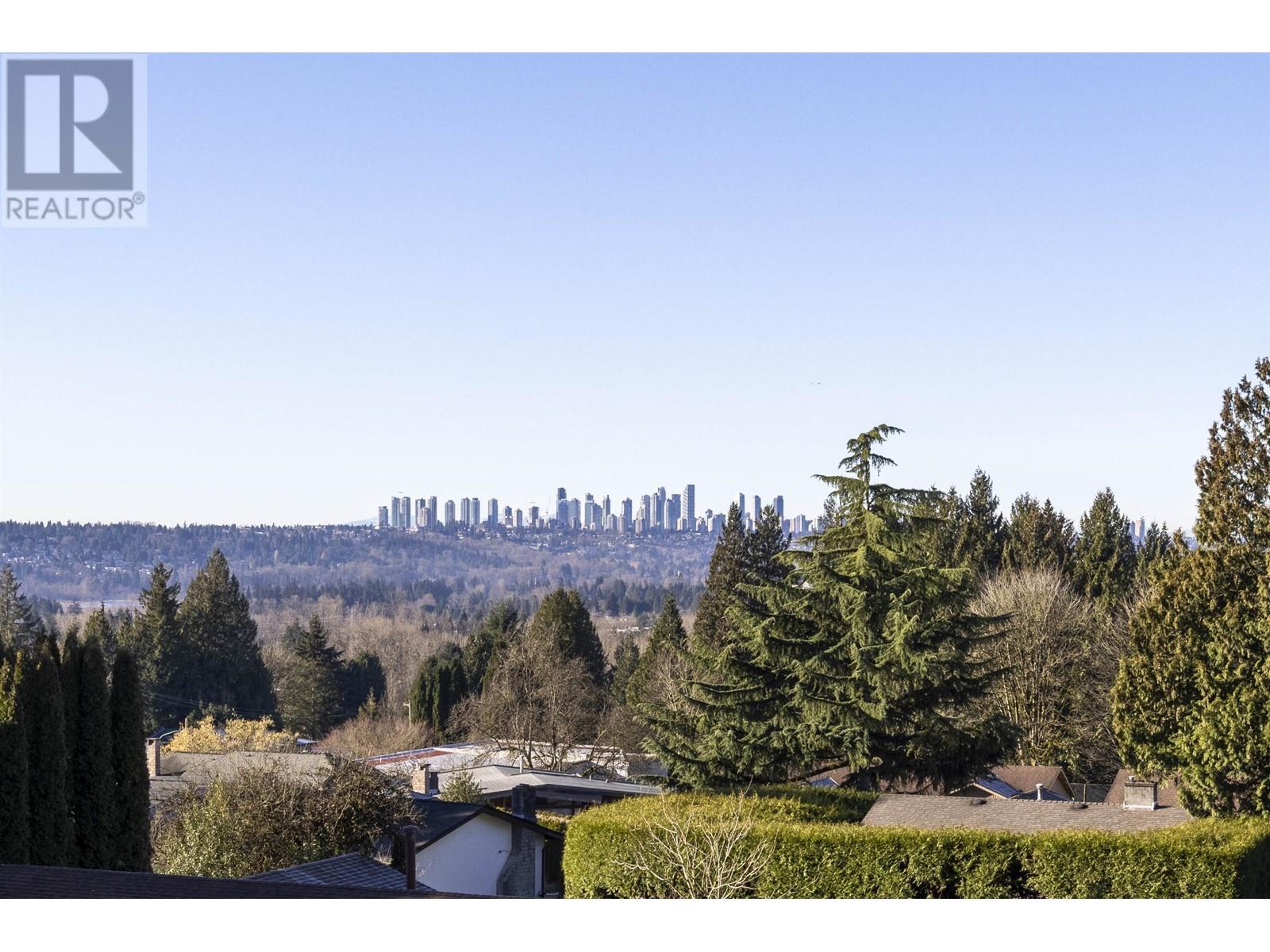 204 691 North Road, Coquitlam, British Columbia  V3J 0H9 - Photo 9 - R2960893