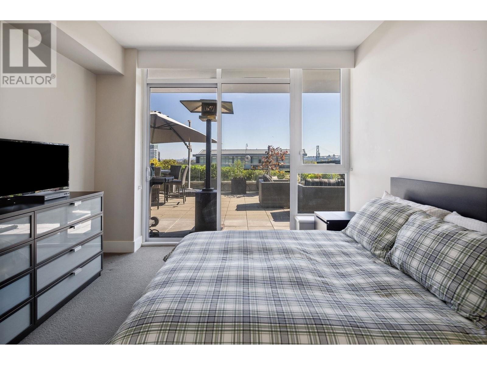 301 918 Keith Road, West Vancouver, British Columbia  V7T 1M3 - Photo 23 - R2960916