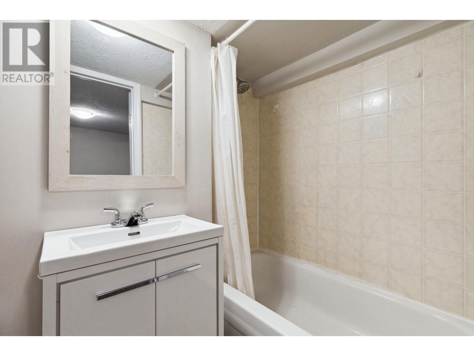 3746 Inverness Street, Vancouver, British Columbia  V5V 4V9 - Photo 27 - R2960896