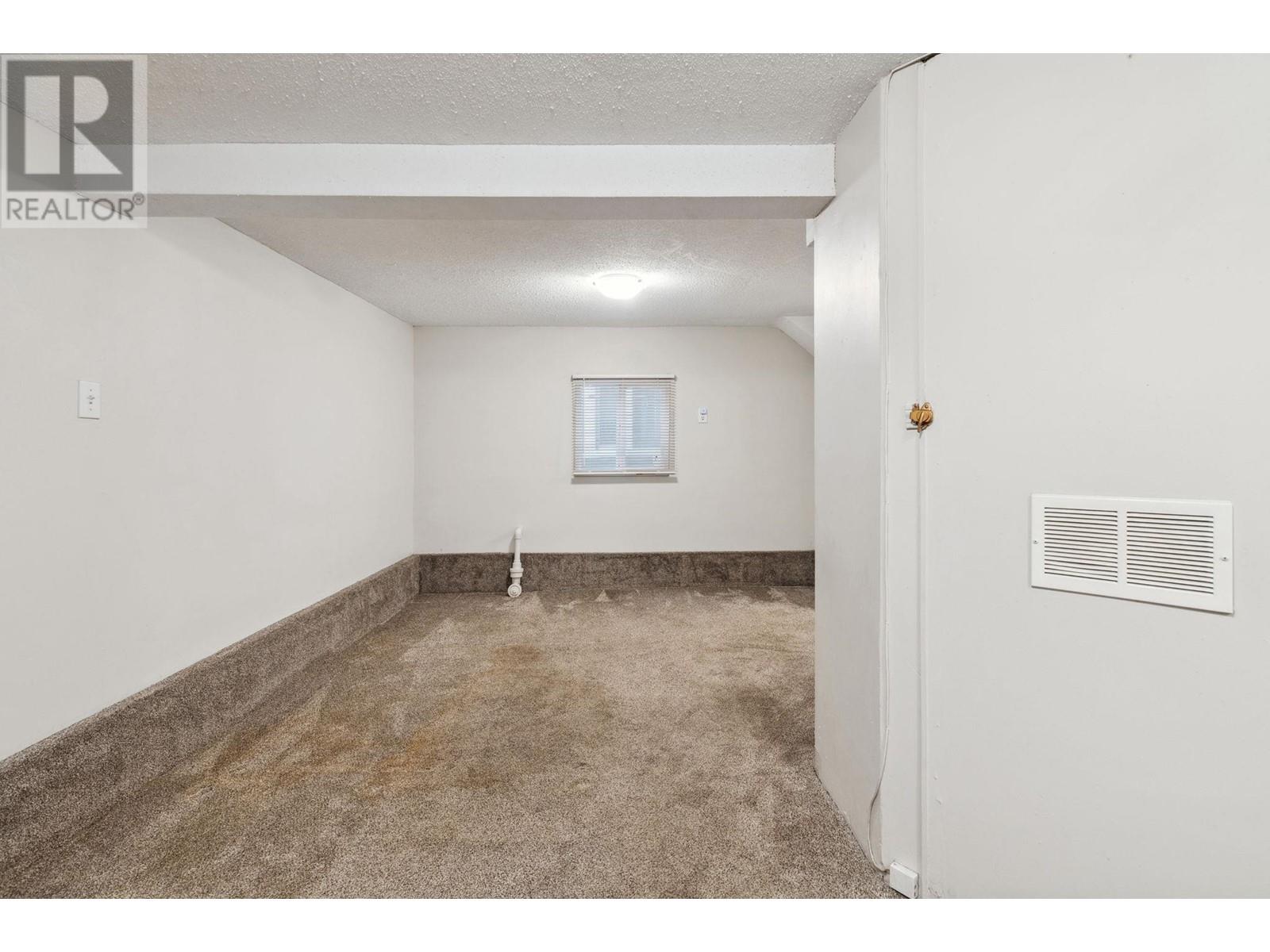 3746 Inverness Street, Vancouver, British Columbia  V5V 4V9 - Photo 19 - R2960896