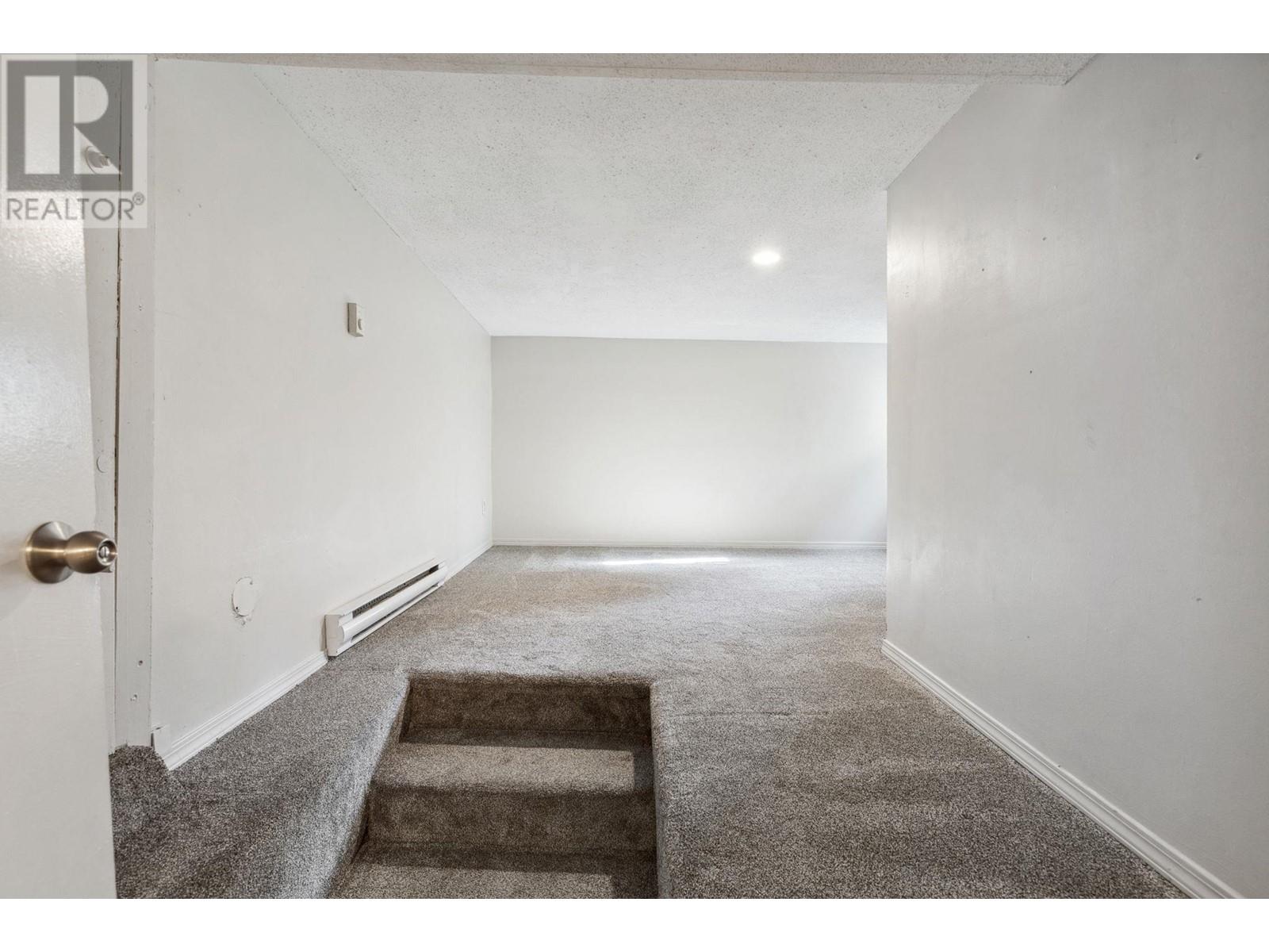 3746 Inverness Street, Vancouver, British Columbia  V5V 4V9 - Photo 23 - R2960896
