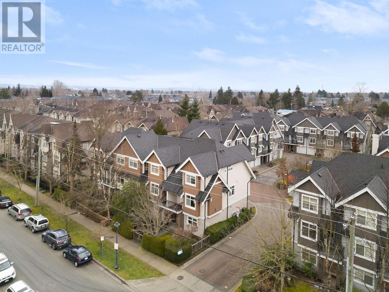 5 7322 HEATHER STREET