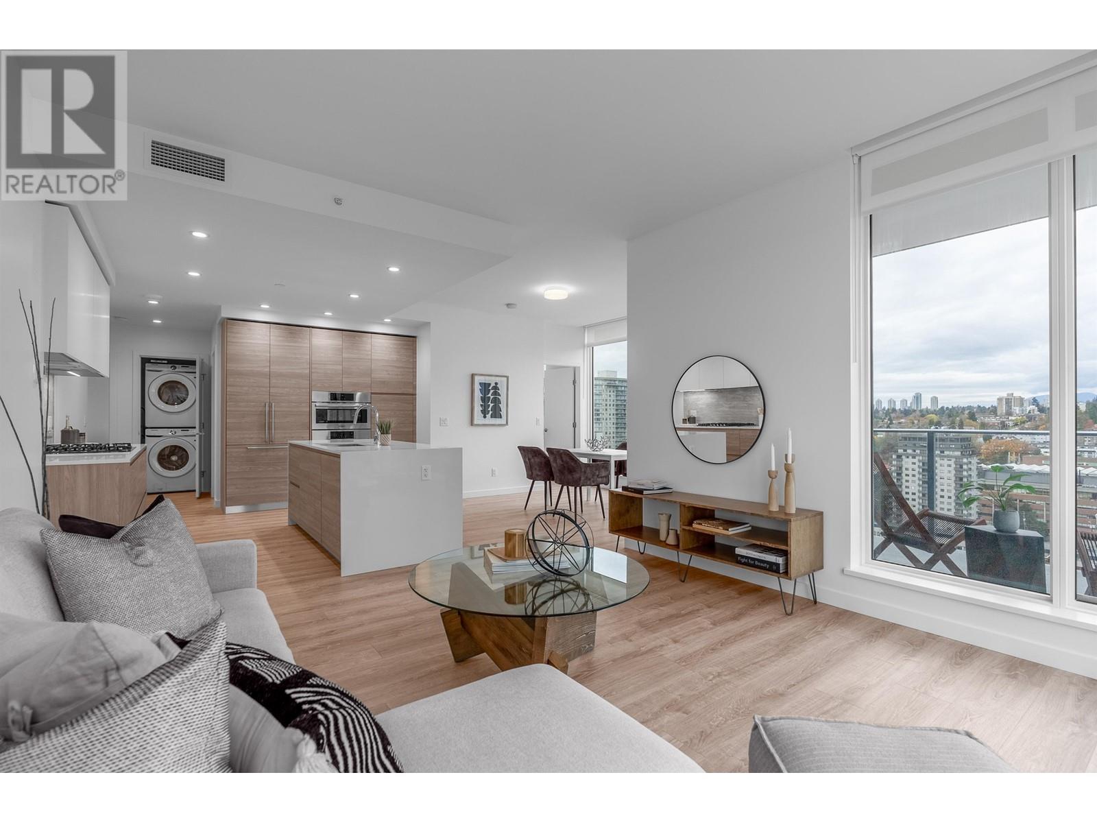 2304 680 Quayside Drive, New Westminster, British Columbia  V3M 0P2 - Photo 10 - R2960478