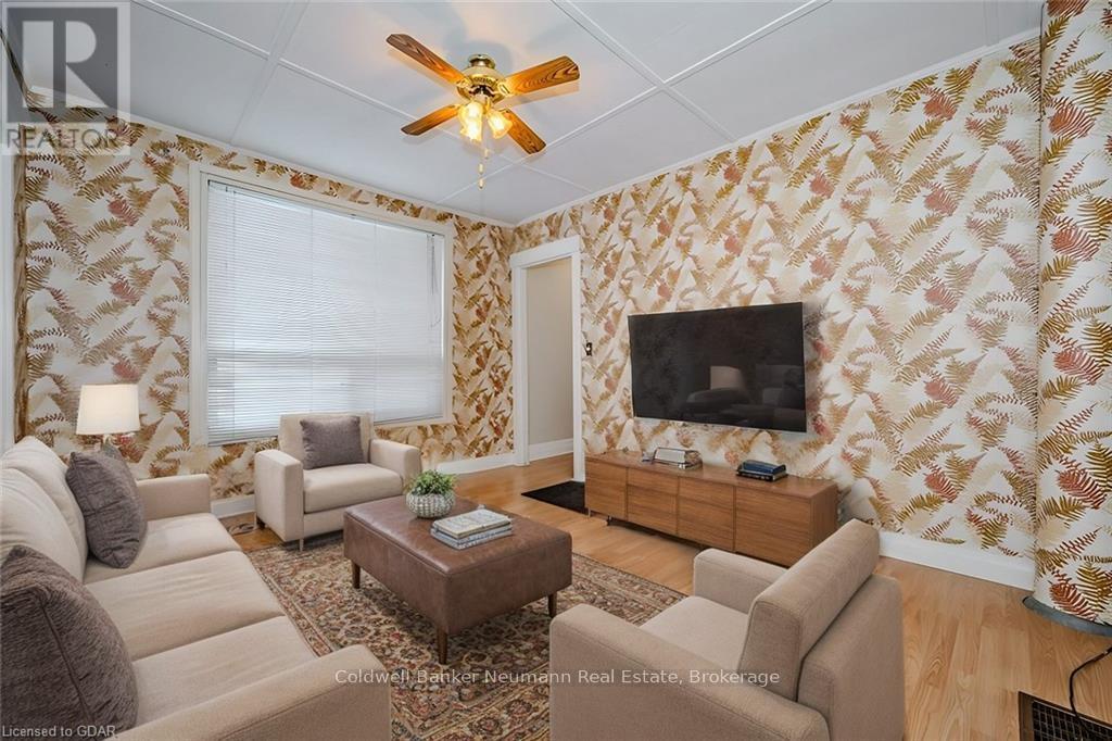 25 Blandford Street, Toronto, Ontario  M6E 3A6 - Photo 12 - C11944077