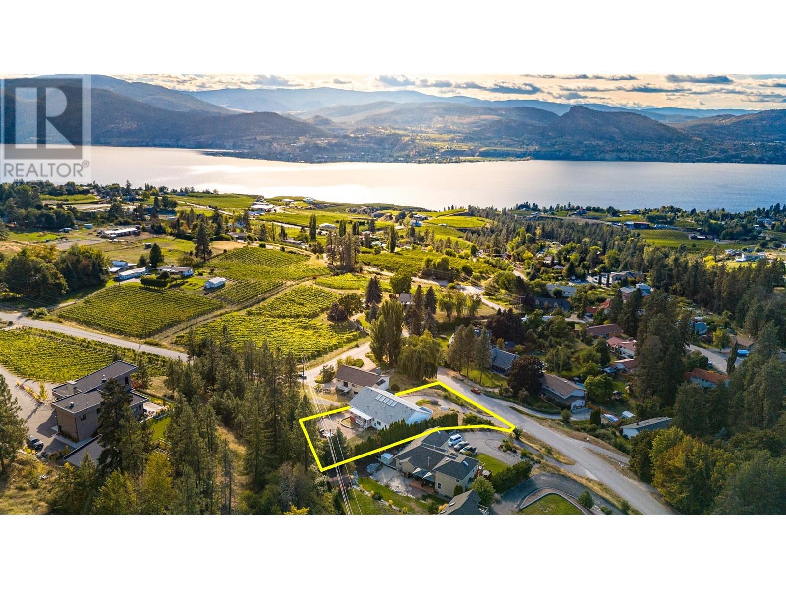 3018 Debeck Road, naramata, British Columbia