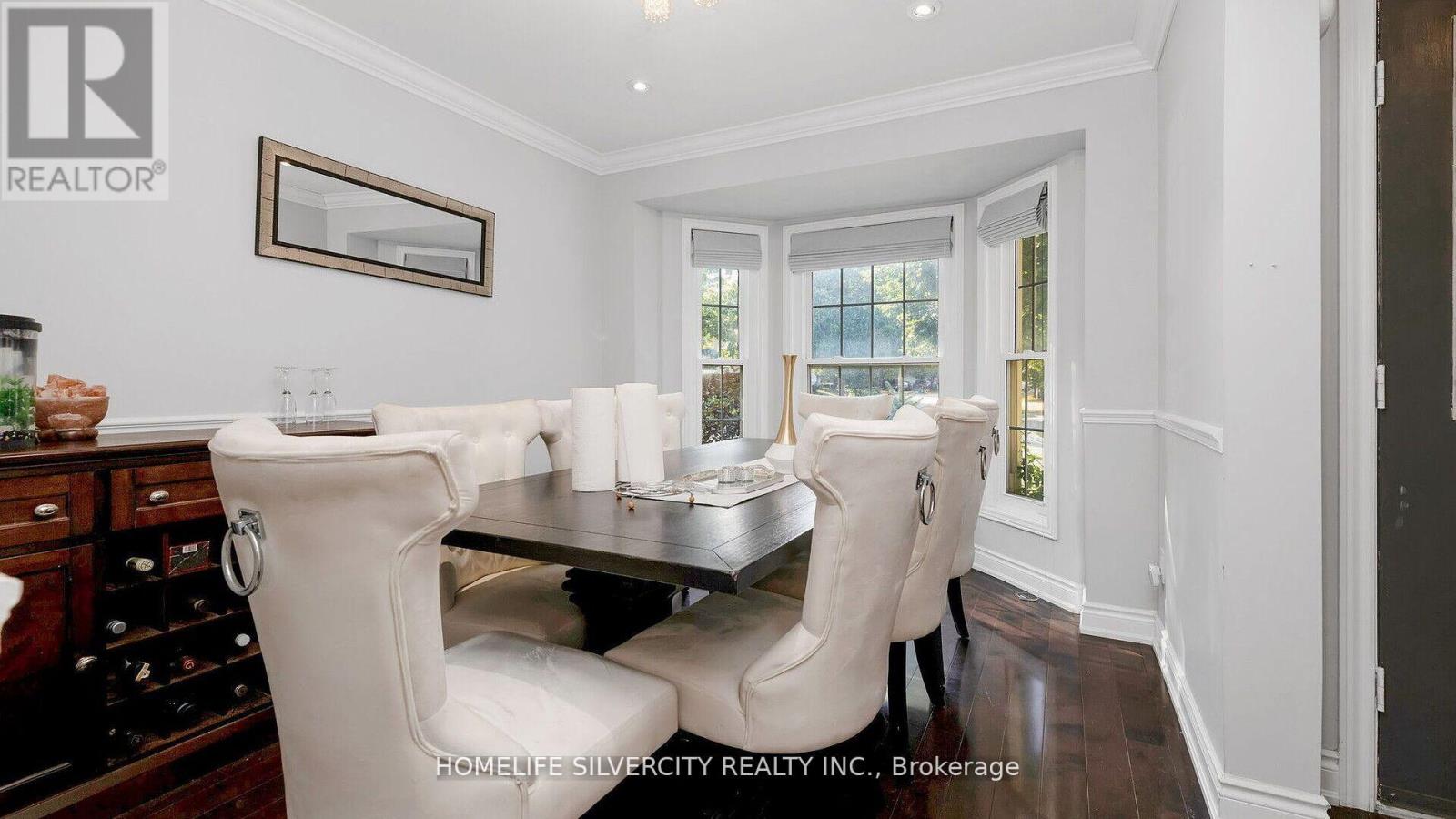 Property at 75 STONELEDGE CIRCLE image 5