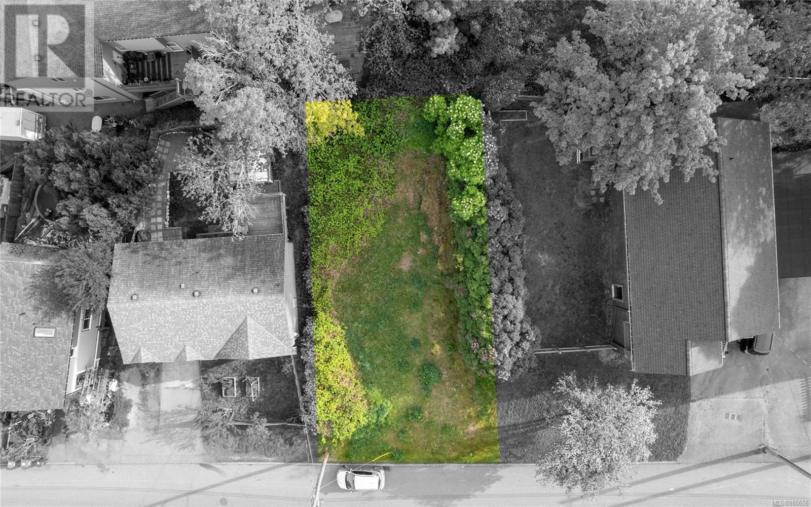 Property at 532 Selby St image 3