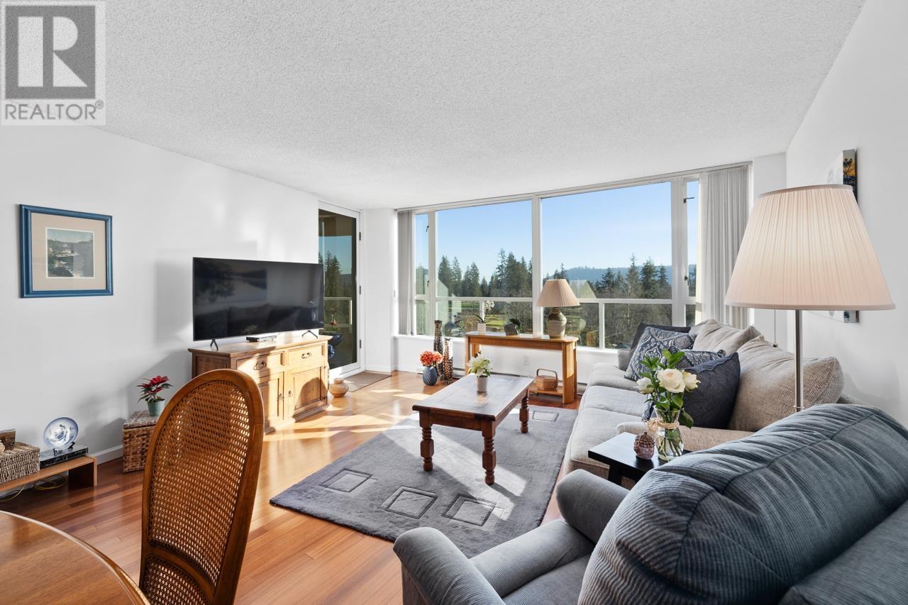 Property at 907 995 ROCHE POINT DRIVE image 2