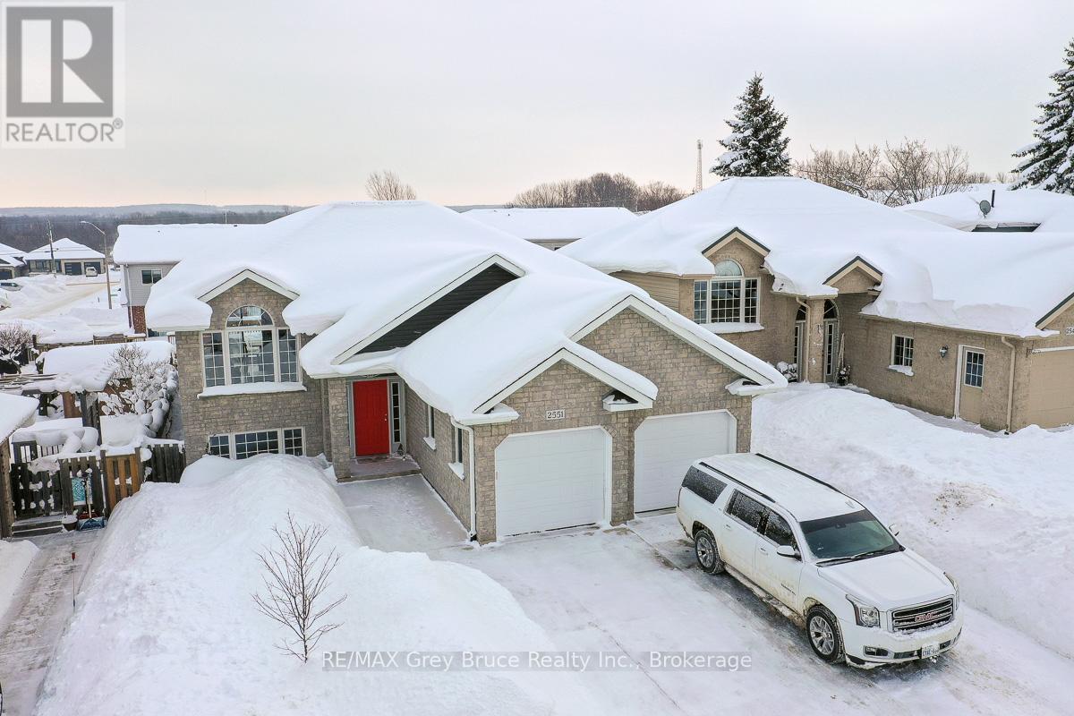 2551 8th Avenue E, Owen Sound, Ontario  N4K 6V2 - Photo 1 - X11944146