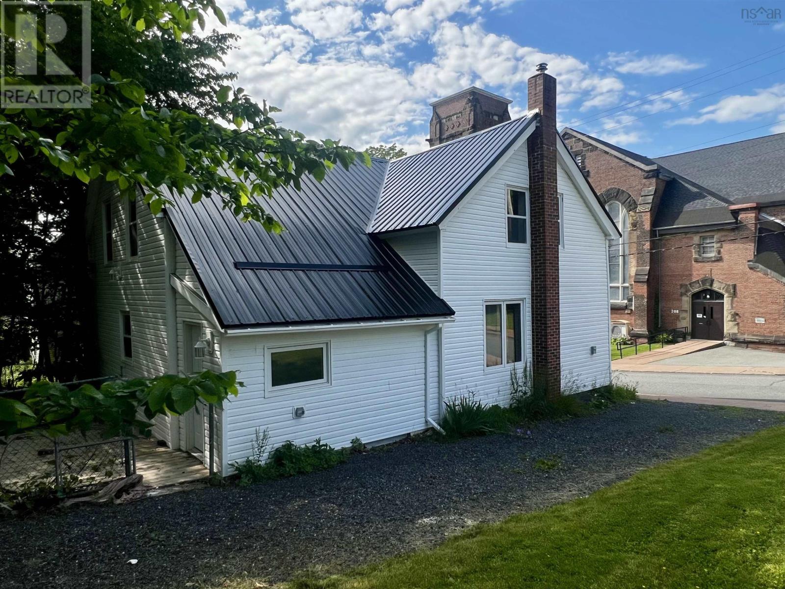 221 Maclean Street, New Glasgow, Nova Scotia  B2H 4M8 - Photo 42 - 202428449