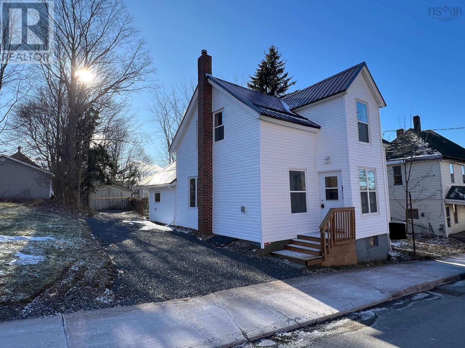 221 Maclean Street, New Glasgow, Nova Scotia  B2H 4M8 - Photo 45 - 202428449