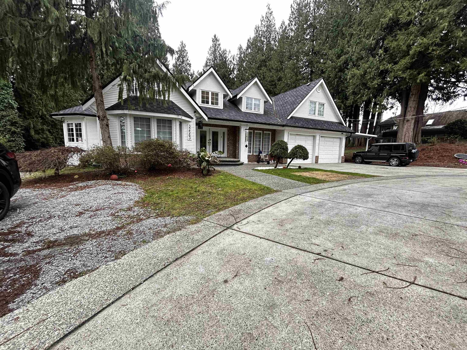 Property at 32563 VERDON WAY image 3