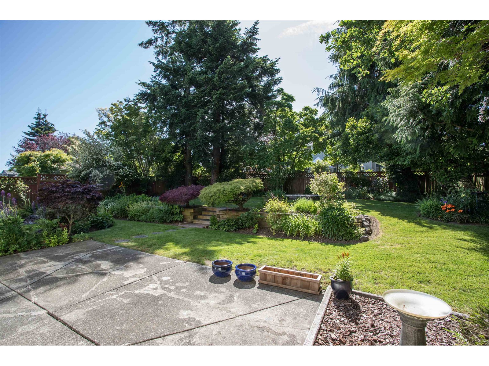 Property at 1539 161 STREET image 3