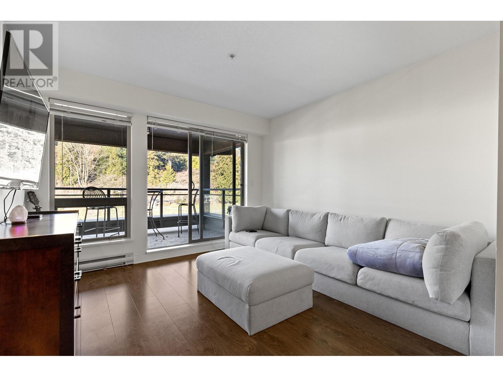 509 500 ROYAL AVENUE