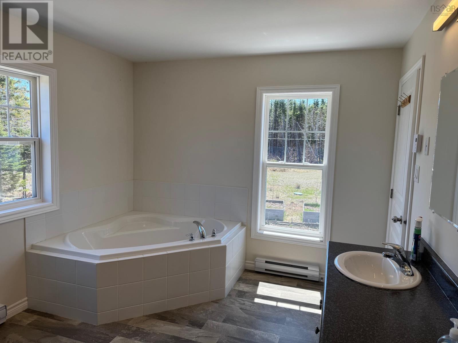 242 Rodney Drive, Malagawatch, Nova Scotia  B0E 2Y0 - Photo 31 - 202419941