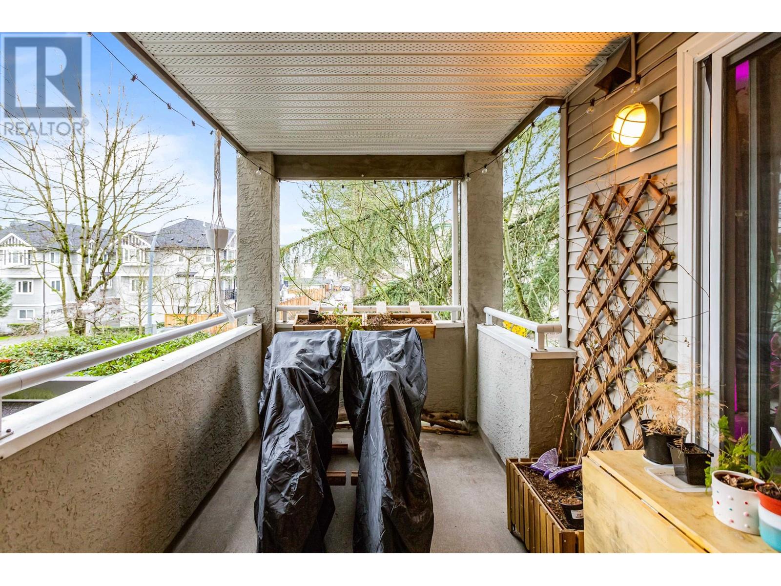 Listing Picture 26 of 32 : 308 3183 ESMOND AVENUE, Burnaby / 本拿比 - 魯藝地產 Yvonne Lu Group - MLS Medallion Club Member