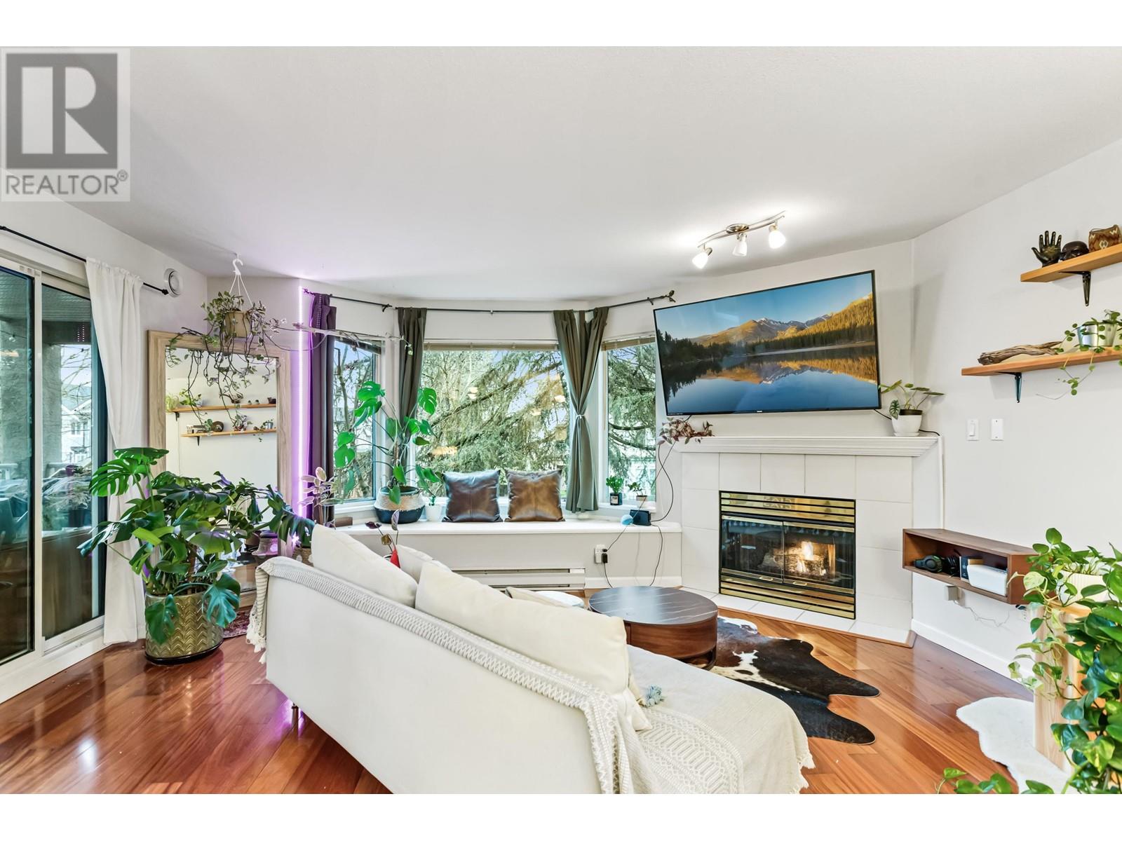 Listing Picture 17 of 32 : 308 3183 ESMOND AVENUE, Burnaby / 本拿比 - 魯藝地產 Yvonne Lu Group - MLS Medallion Club Member