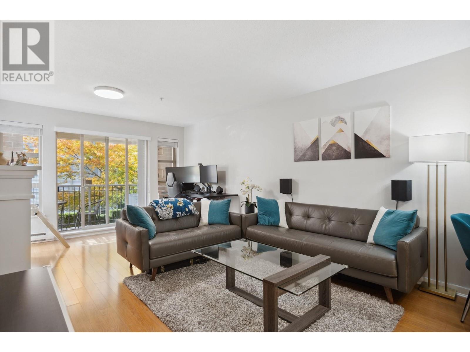 Listing Picture 6 of 26 : 3205 5119 GARDEN CITY ROAD, Richmond / 烈治文 - 魯藝地產 Yvonne Lu Group - MLS Medallion Club Member